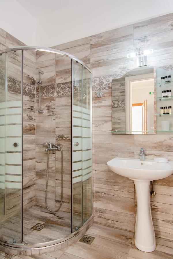 Αlissachne Suites Limnionas  Luaran gambar