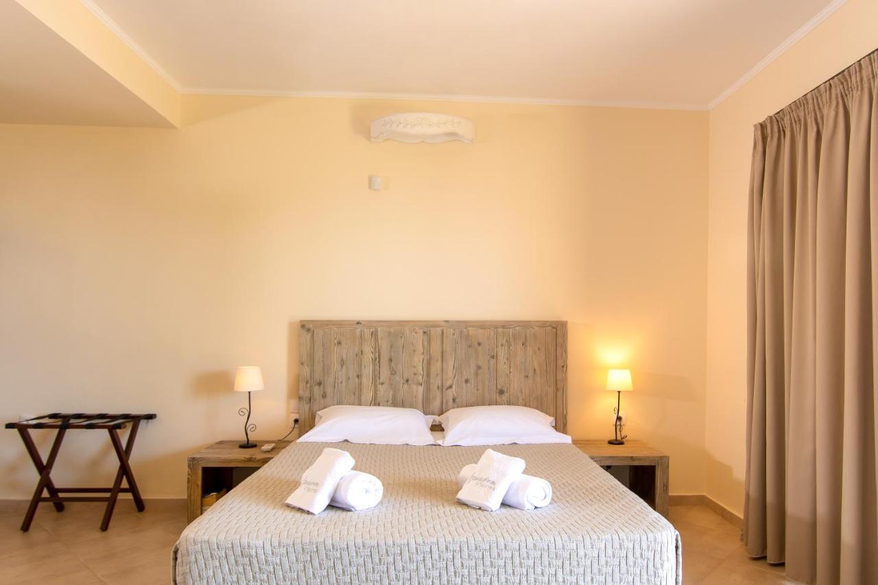 Αlissachne Suites Limnionas  Luaran gambar